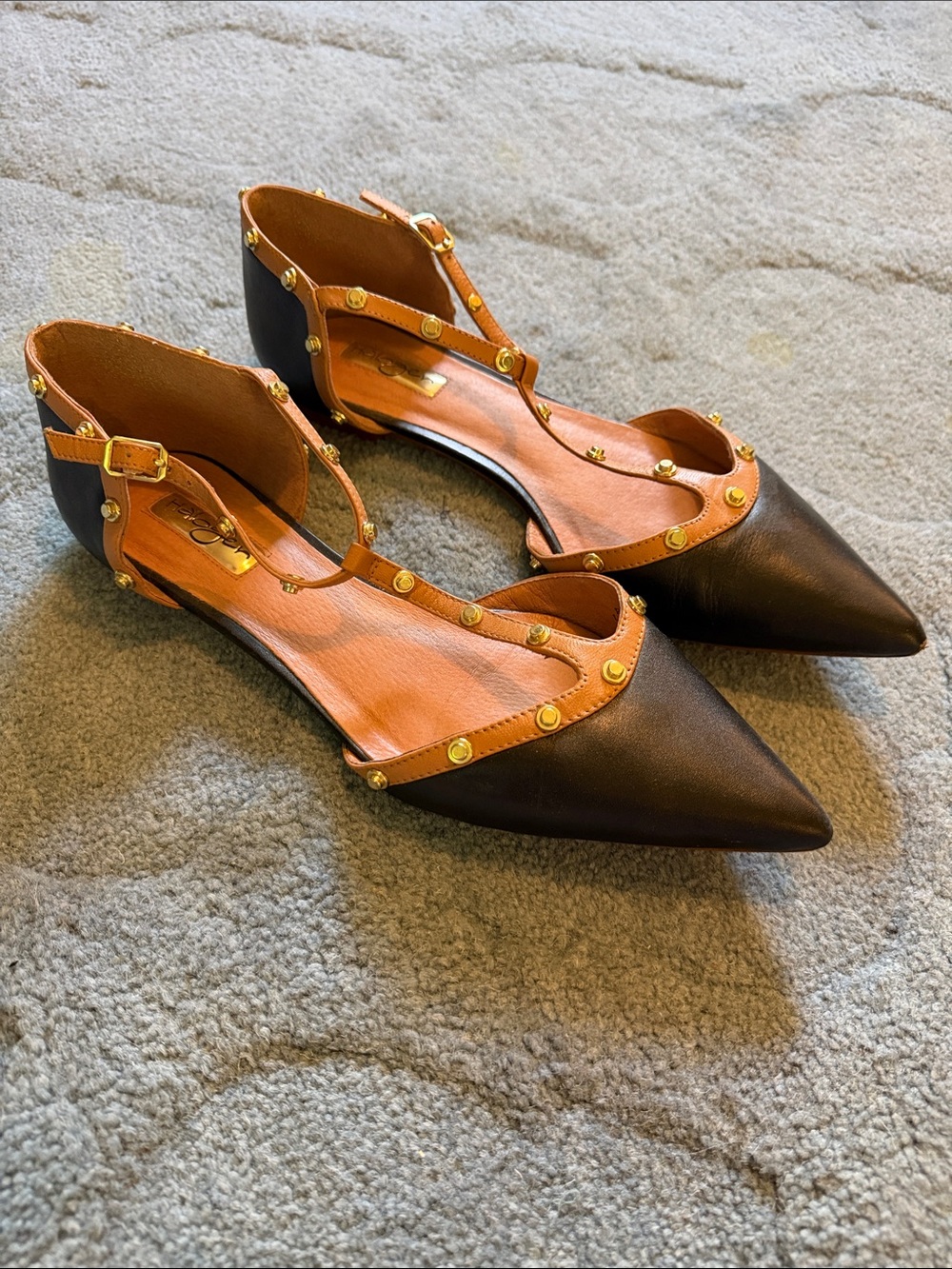 Halogen pointy toed Mary Jane flats